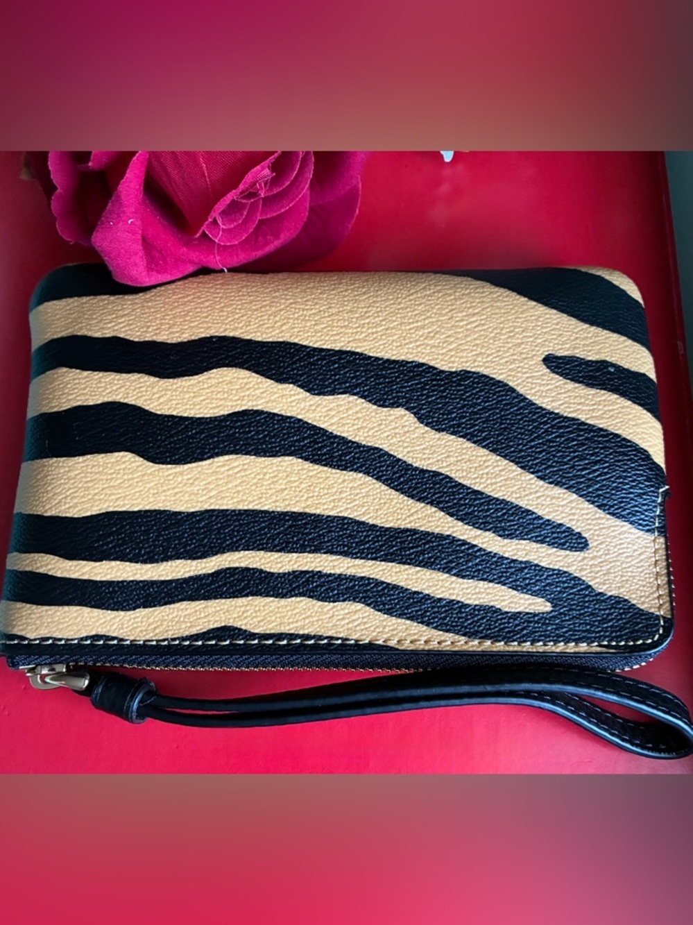 Coach Tiger Stripe Wristlet - Black & Tan - Picture 2 of 9